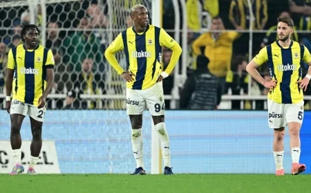 Fenerbahçe'ye Son Dakika Şoku: Zirveyle Aradaki Fark Açıldı