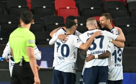 Rıdvan Dilmen'den Şampiyonluk Yorumu: "60-40'a Dönebilir Ama Şartı Var"