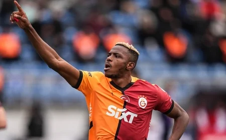 Osimhen gönlündeki takımı açıkladı: Chelsea’de oynamak istiyor