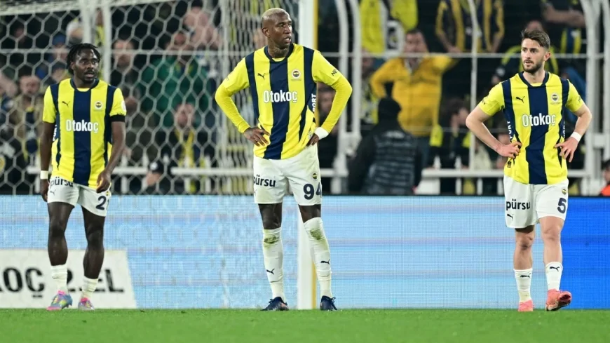 Fenerbahçe'ye Son Dakika Şoku: Zirveyle Aradaki Fark Açıldı