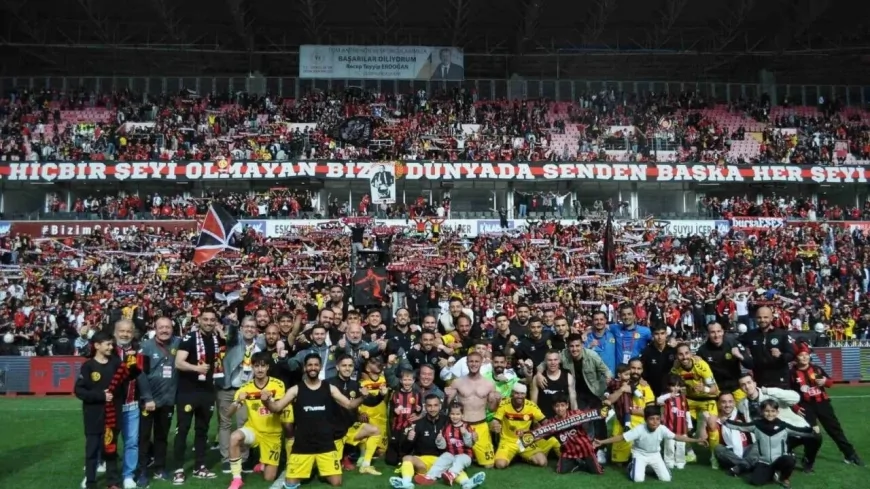 Eskişehirspor'da Rekor Kırıldı ve Şampiyonluk Kapısı Aralandı