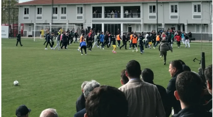 Sinop Uzatmalarda Güldü, Olaylı Maçta Tur Atladı