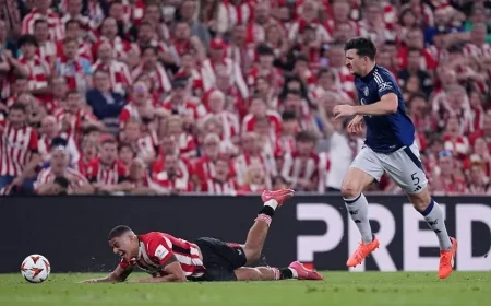 Manchester United, Athletic Bilbao'yu 3-0 Mağlup Ederek Avantajı Kaptı