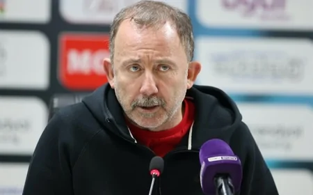Sergen Yalçın,  Valentin Rosier'e elebaşı deyip her şeyi ortaya döktü