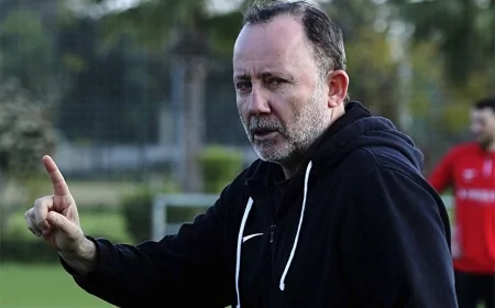 Süper Lig ekibinden flaş Sergen Yalçın hamlesi