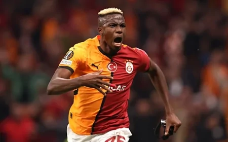 Osimhen'den Galatasaray Taraftarına Duygusal Mesaj: Gerçekten Dayanamıyorum