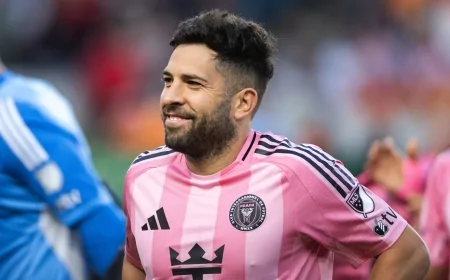 Jordi Alba, Inter Miami ile 2027'ye Kadar Sözleşmesini Uzattı