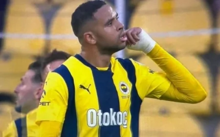Kadıköy'de tribünler boş kaldı! Youssef En-Nesyri gol attı, taraftar ıslıkladı!