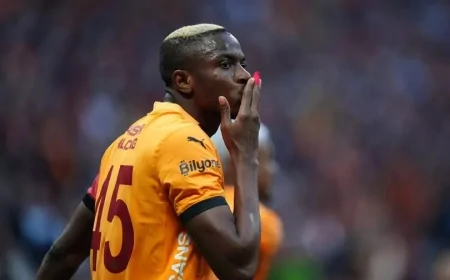Victor Osimhen, Chelsea’nin Radarından Düşmüyor
