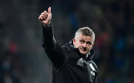 Beşiktaş'ta Solskjaer Krizi: Ya Sözlerini Düzelt Ya da Görevi Bırak