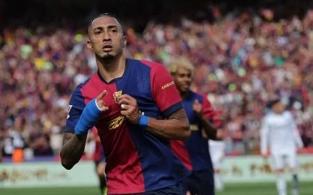 Raphinha Barcelona ile Sözleşmesini 2028’e Kadar Uzattı