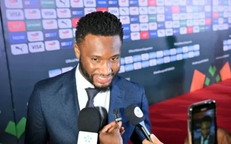 John Obi Mikel’den Chelsea’ye Osimhen Çağrısı