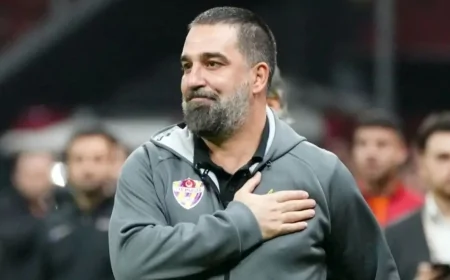 Arda Turan Eyüpspor’a Resmen Veda Etti!