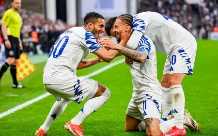FC Kopenhag 16. Danimarka şampiyonluğunu ilan etti