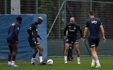 Fenerbahçe'de 6 Eksik! Hatayspor Maçı Kamp Kadrosu Açıklandı