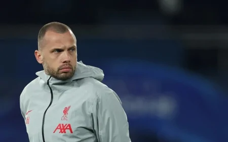 Ajax’ın Yeni Teknik Direktörü John Heitinga Oluyor