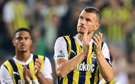 Edin Dzeko, Fenerbahçe'den Ayrıldığını Açıkladı