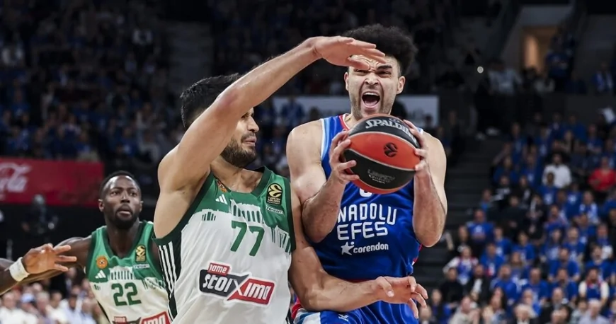 Anadolu Efes Panathinaikos’u 85-82 Skorla Devirdi: Seri 2-2’ye Geldi