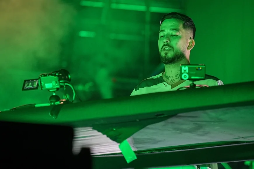 DJ Mahmut Orhan’dan Bursaspor’a forma destekli konser