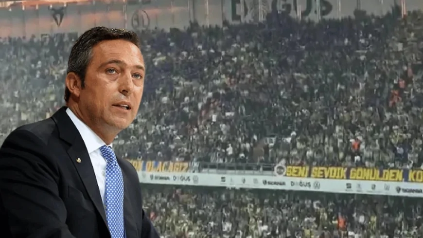 Beşiktaş Derbisinde Fenerbahçe Tribünleri Yönetimi İstifaya Davet Etti