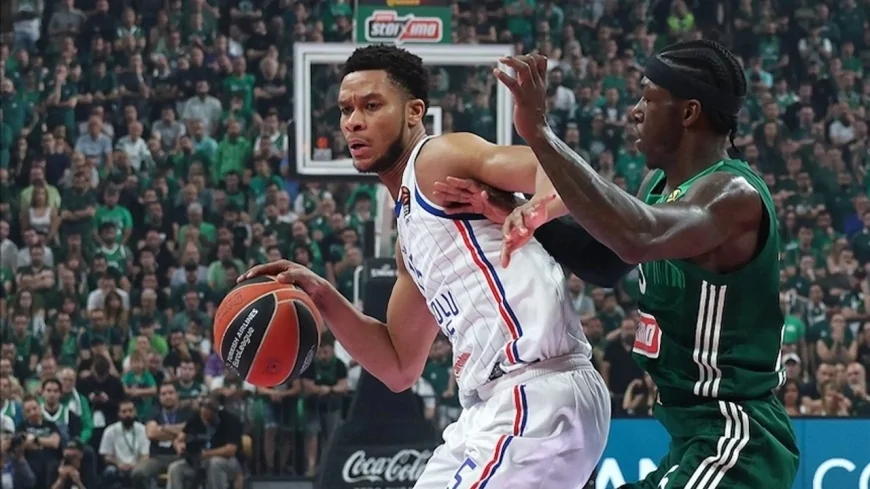Anadolu Efes EuroLeague'e Veda Etti, Fenerbahçe'nin Rakibi Belli Oldu