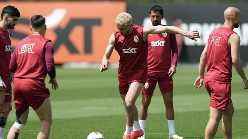 Galatasaray-Trabzonspor Maçı Öncesi Kamp Kadrosu Açıklandı