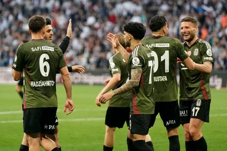 Beşiktaş Farklı Kazandı, 3. Sıraya Yükseldi