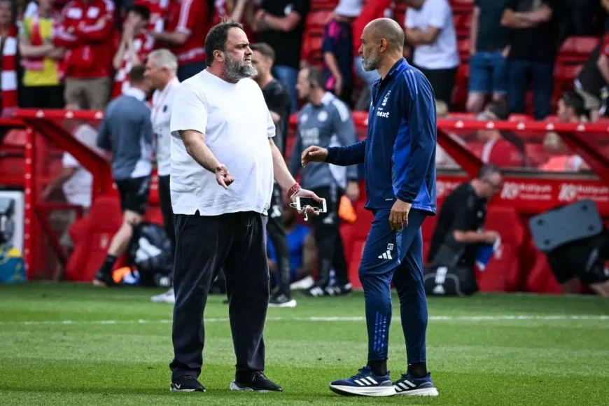 Nottingham Forest'ta Şok Olay: Başkan, Teknik Direktörü Sahada Azarladı!