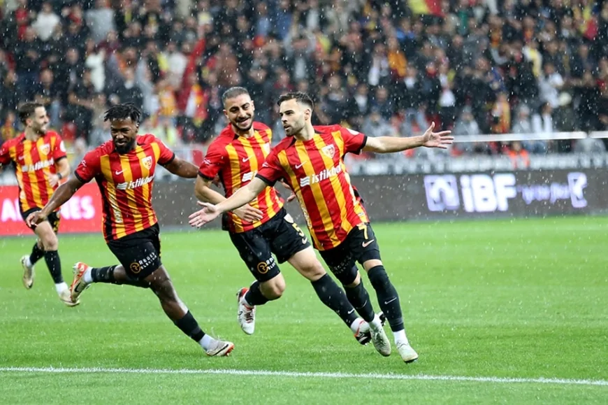 Cardoso’dan Hat-Trick! Kayserispor Antalyaspor'u 3-1 Mağlup Etti
