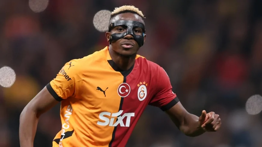Chelsea, Osimhen transferinden vazgeçmedi: Manchester United ile rekabet kızışıyor