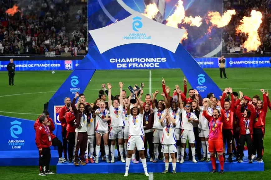 Lyon Kadın Futbol Takımı, PSG’yi Mağlup Ederek Şampiyonluğunu İlan Etti!