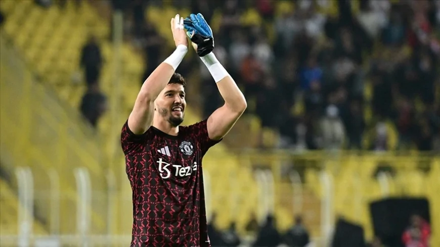 Altay Bayındır UEFA Finalinde Tarih Yazabilir