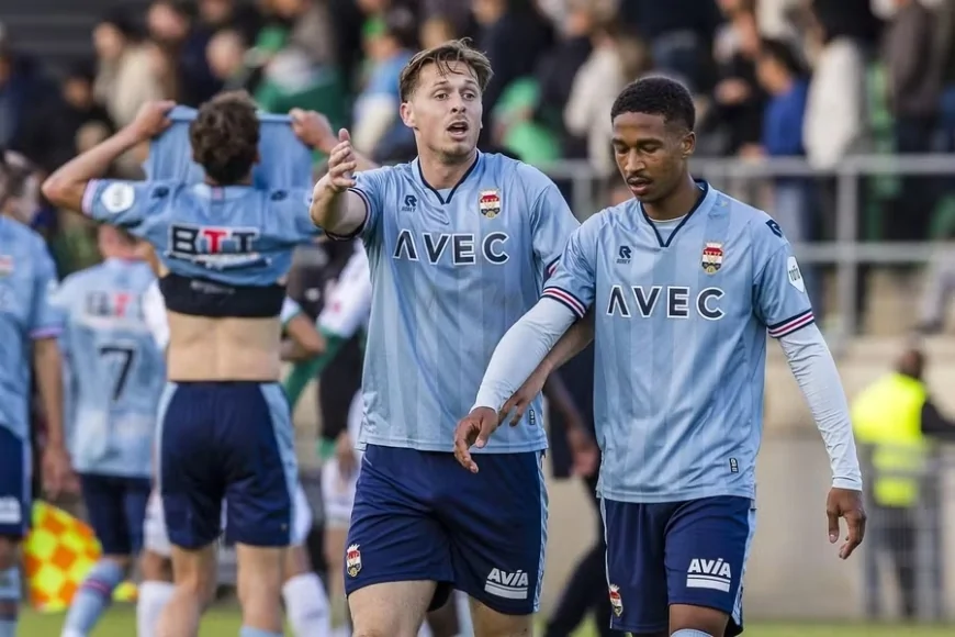 Hollanda Eredivisie play-off yarı finallerinde ilk maçlar oynandı