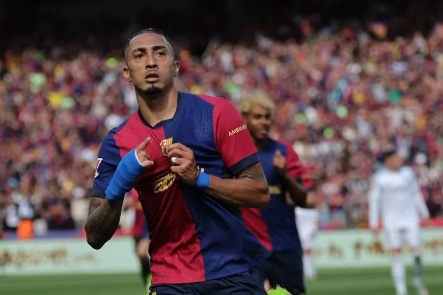 Raphinha Barcelona ile Sözleşmesini 2028’e Kadar Uzattı