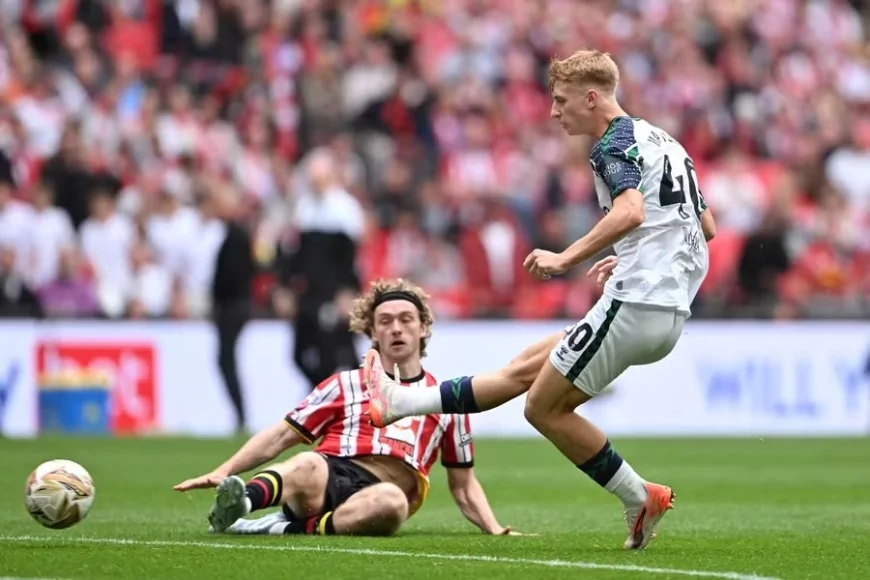 Sunderland, 90+5’te Attığı Golle 8 Yıl Sonra Premier Lig’e Döndü