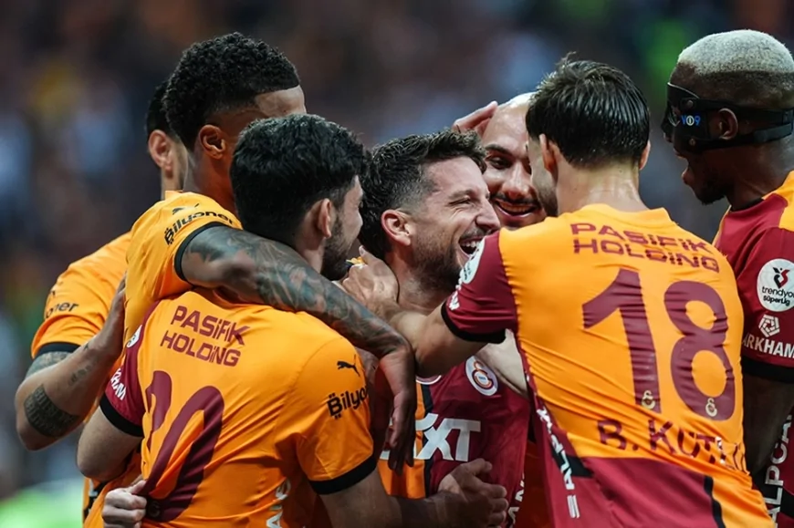 Şampiyon Galatasaray Sezonu Galibiyetle Bitirdi