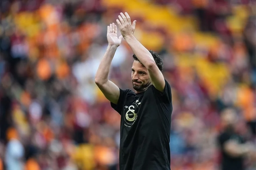 Şampiyon Galatasaray Sezonu Galibiyetle Bitirdi
