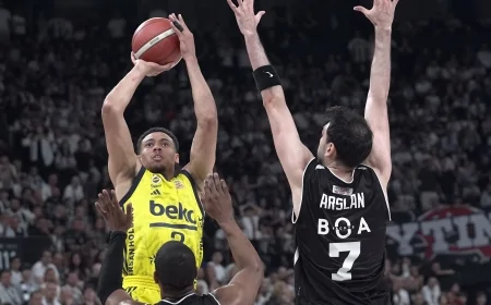 Beşiktaş’tan Final Serisinde Farklı Galibiyet! Fenerbahçe’yi 98-77 Mağlup Etti