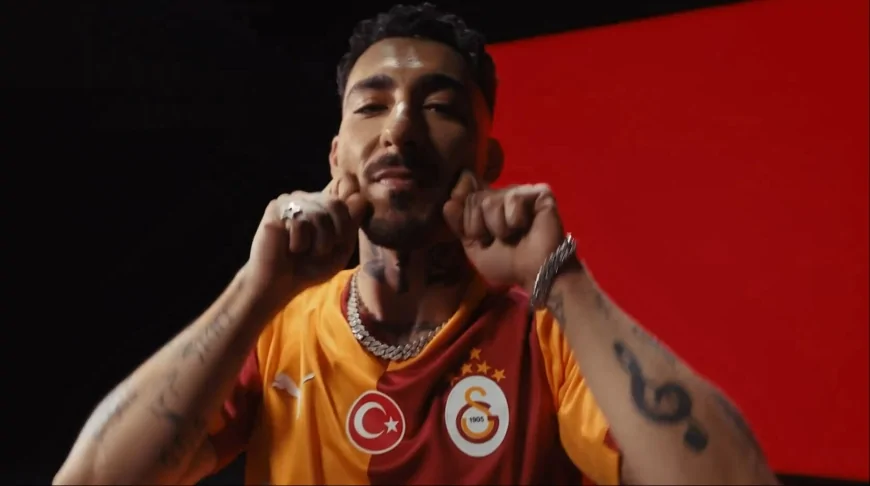 Galatasaray’ın 5 Yıldızlı Yeni Sezon Forması Tanıtıldı! Tanıtımda Icardi, Uzi ve Sane Sürprizi
