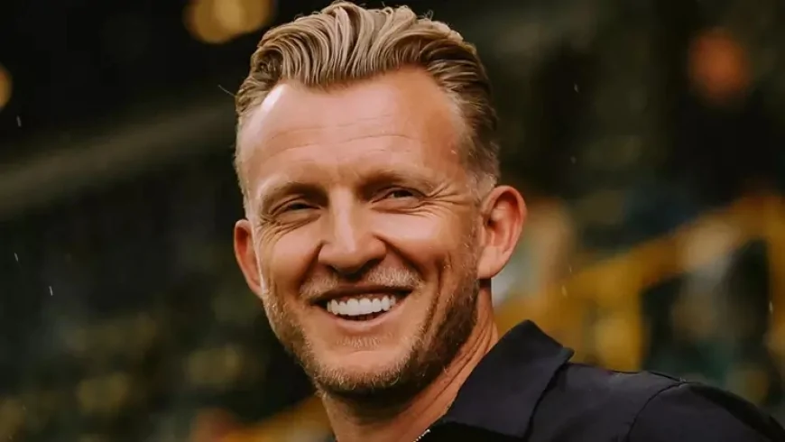 Dirk Kuyt, FC Dordrecht’in Yeni Teknik Direktörü Oldu