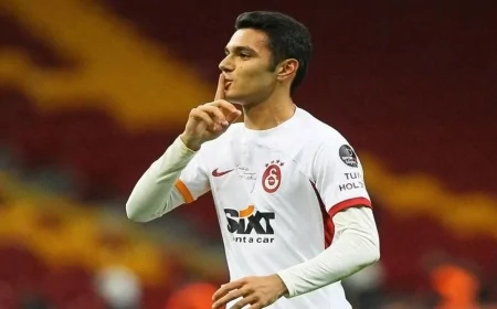 Galatasaray'ın profesyonel futbolcusu Baran Demiroğlu, Sarıyer SK ile anlaştı