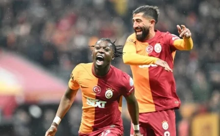 Eyüpspor Derrick Köhn ile ilgileniyor