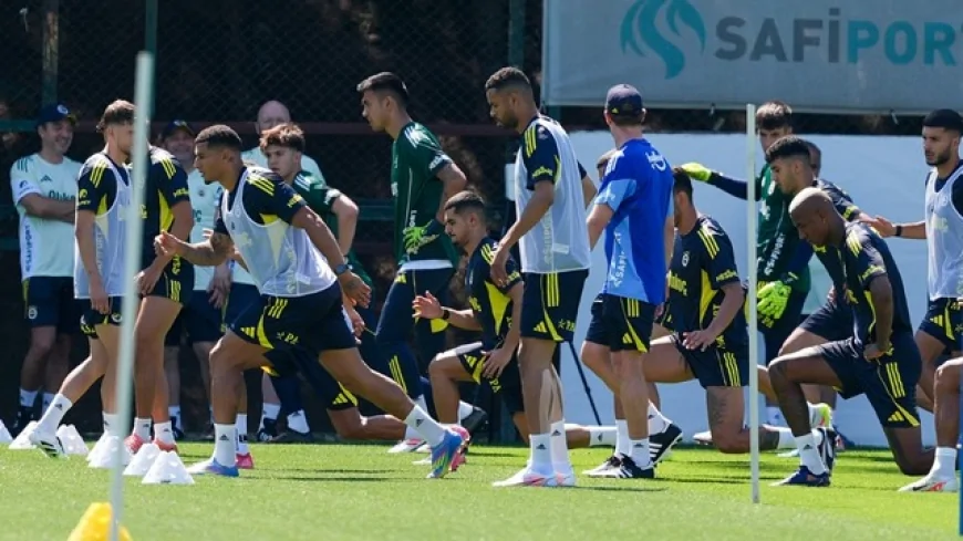 Fenerbahçe'nin Portekiz kamp kadrosu belli oldu