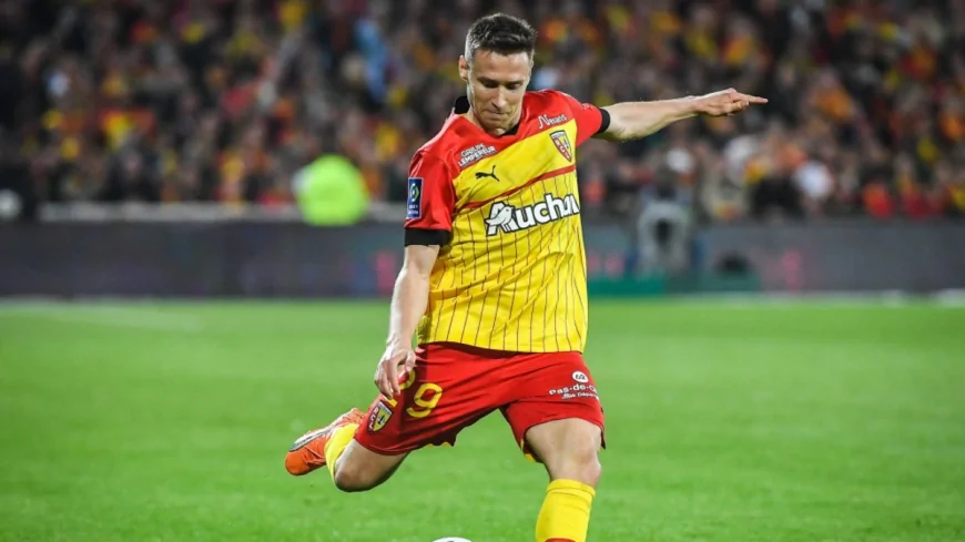 Paris FC Przemyslaw Frankowski için Galatasaray'la görüşmelere başladı