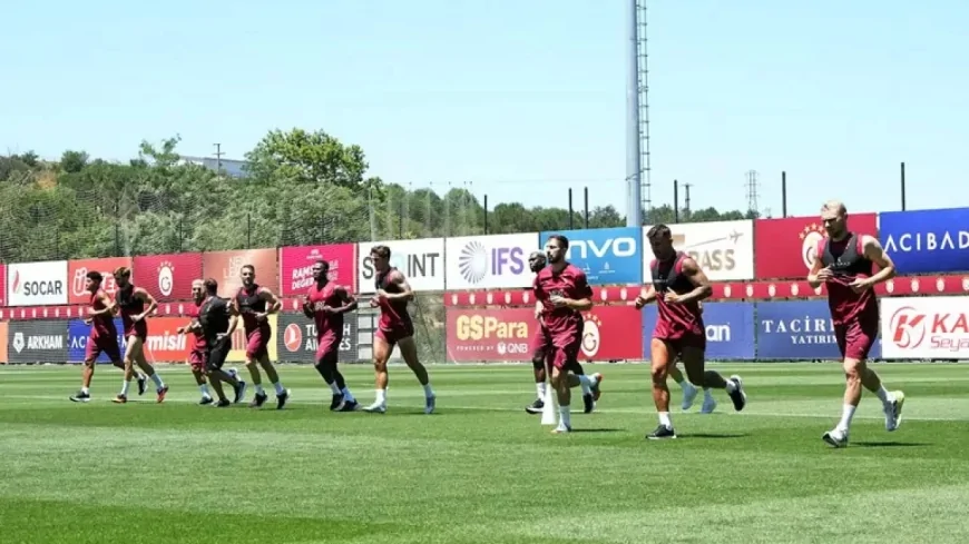 Galatasaray'da 10 oyuncuya kiralık teklif geldi