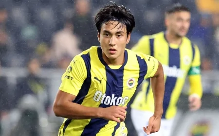 Fenerbahçe genç orta saha oyuncusu Şükür Toğrak'ı Kırklarelispor'a kiraladı