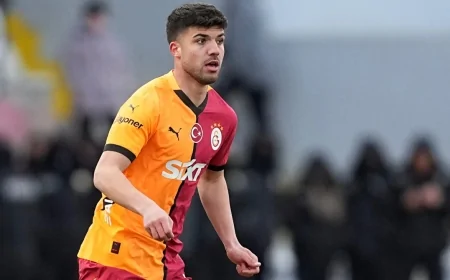 Galatasaray Eyüp Aydın'ın sözleşmesini uzatıp Samsunspor'a kiraladı
