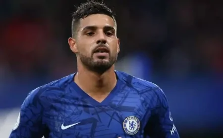 Beşiktaş Emerson Palmieri için teklif yaptı