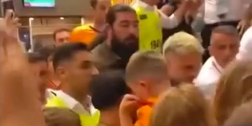 Icardi taraftar kafa atma olayı ne?