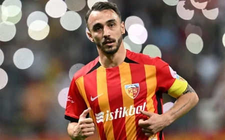 Beşiktaş Gökhan Sazdağı için temas kurdu